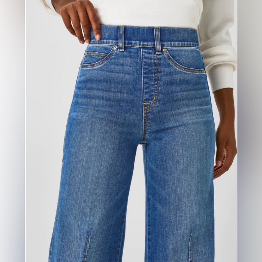 💥 SPANX Seamed Front, Wide Leg Jeans 💥